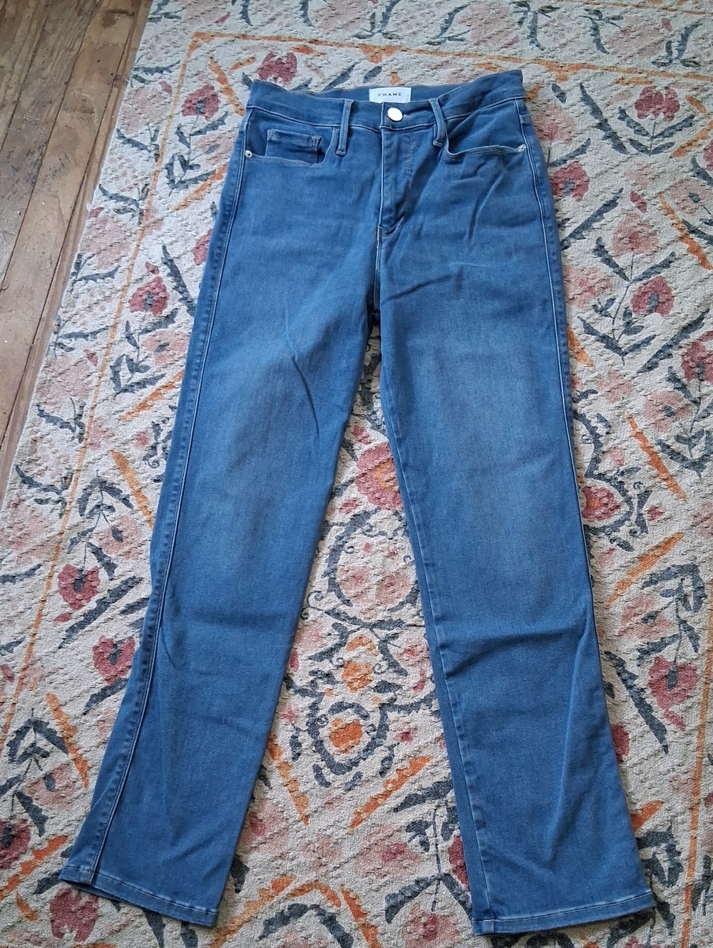 Denim Straight Leg Jeans in Med Blue Wash
